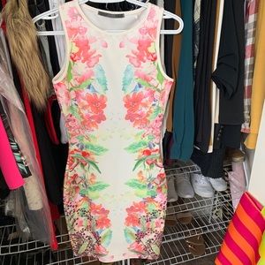 Guess Dress- NWT- Size small